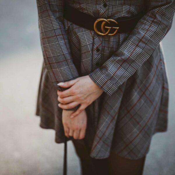 KAIA UND INES AN DER BAHNHOFSTRASSE, ZÜRICH